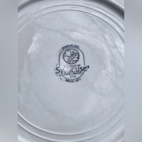 Vintage Discontinued Syracuse Cotillion Laurel Embossed Gold Trim Salad Plate - Picture 5 of 9